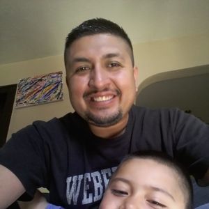 Meet your Posher, Esquivel
